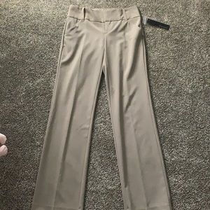 NWT Daisy Fuentes My Favorite Pant Size 2